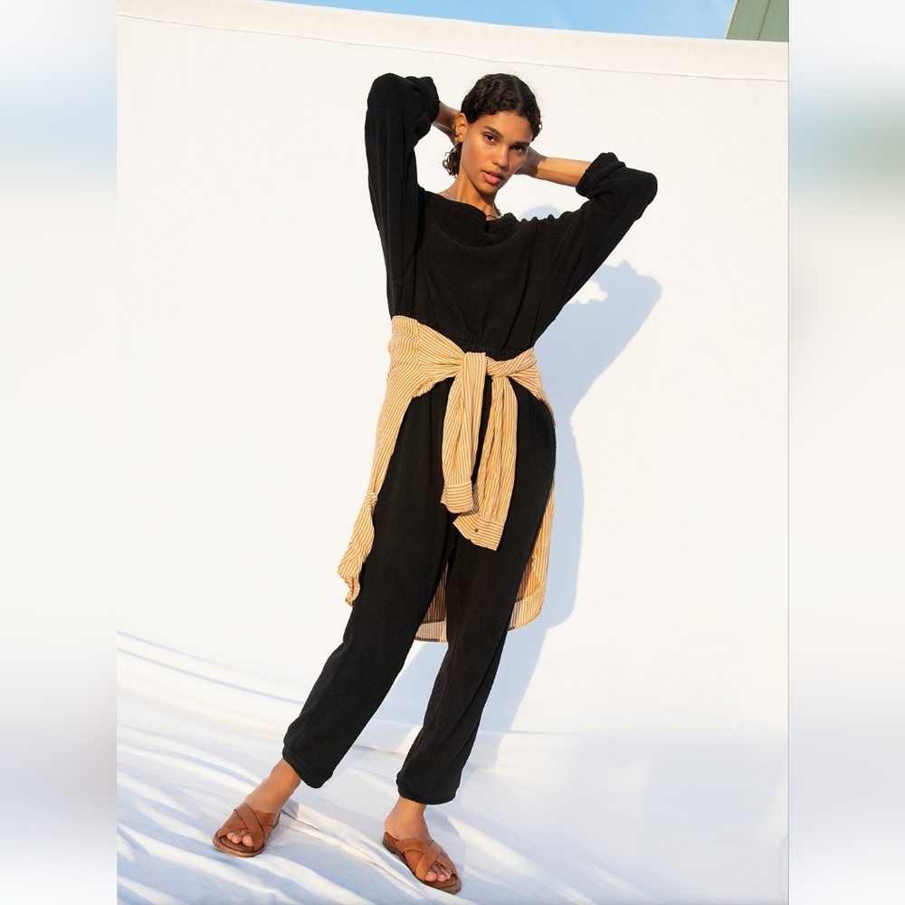 Free People Keepin It Real Jumpsuit Long Sleeve Scoop Neck Button Back Black NWT